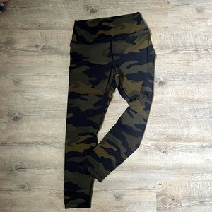 Pink by Victoria’s Secret leggings